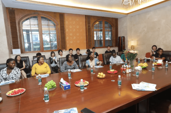 SCW快訊 | 熱烈歡迎廣東省人民醫(yī)院攜中加友好醫(yī)院ERAS團(tuán)隊(duì)參訪益心達(dá)！